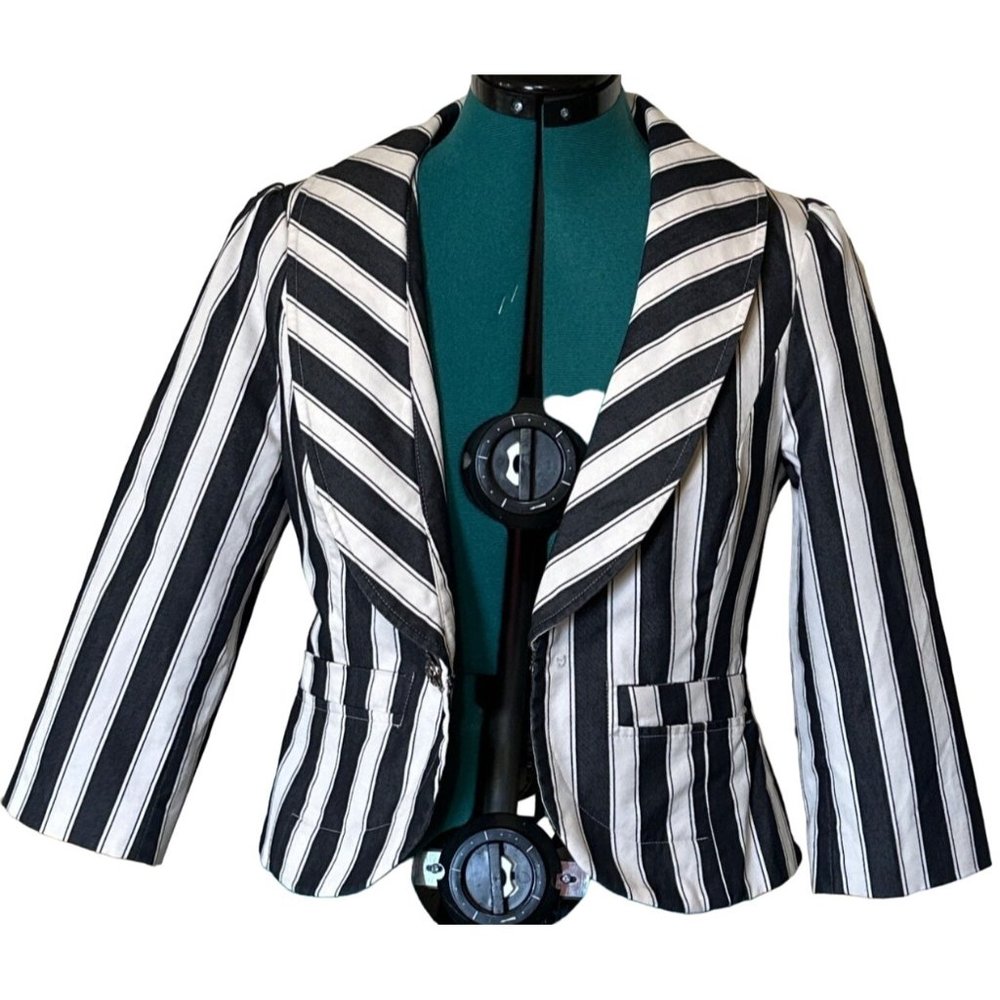 Forever Twenty-one Blue White Striped Jacket w/Notch Lapel Junior's Size …